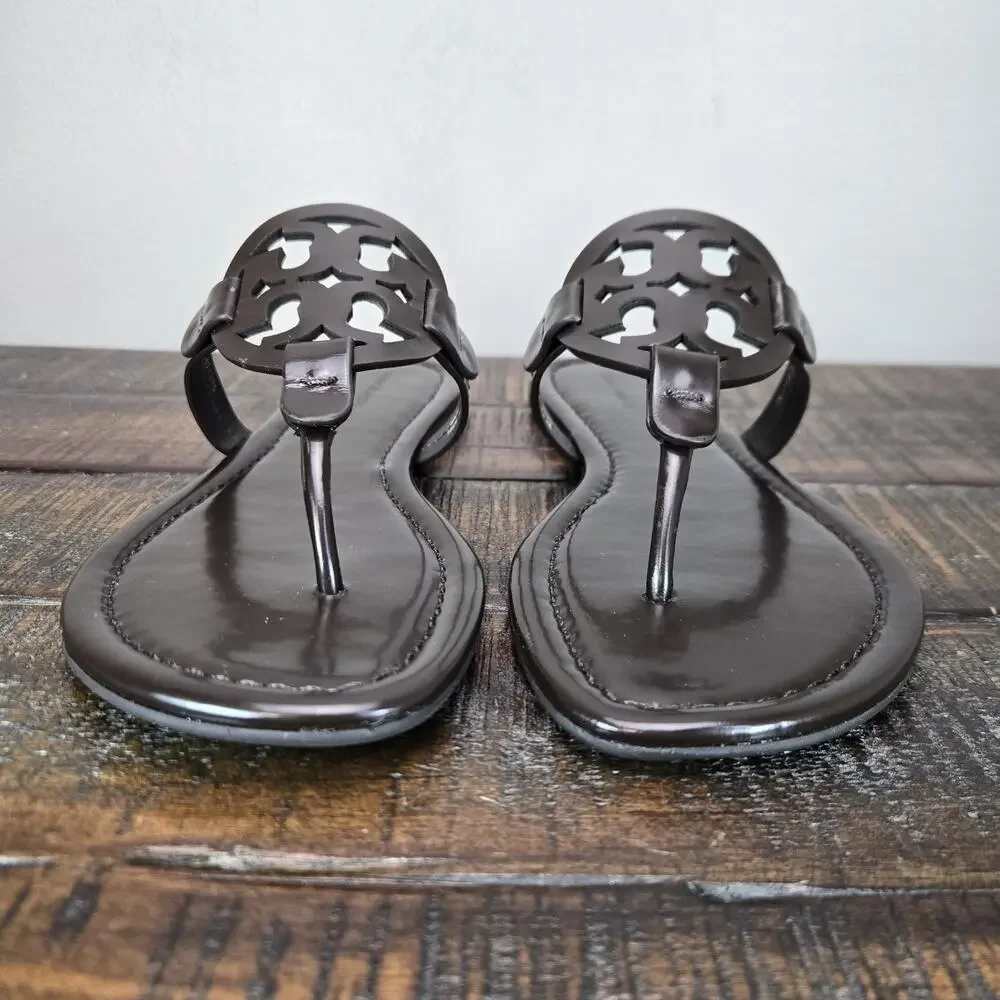 NEW Tory Burch Miller Leather Womens Size 11 Big Logo Sandals Flip Flops Cocoa